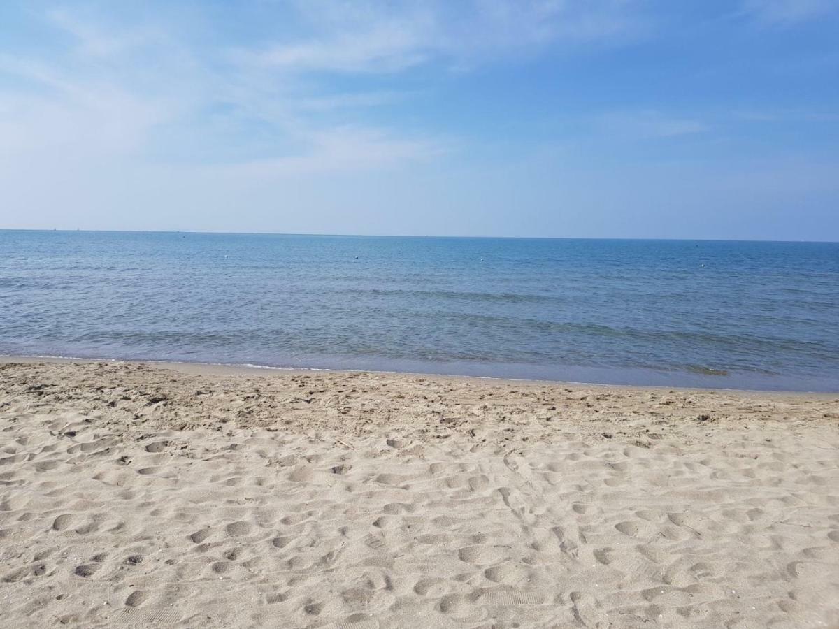 Amazing Sea View Flat Villa Tirrenia Ngoại thất bức ảnh